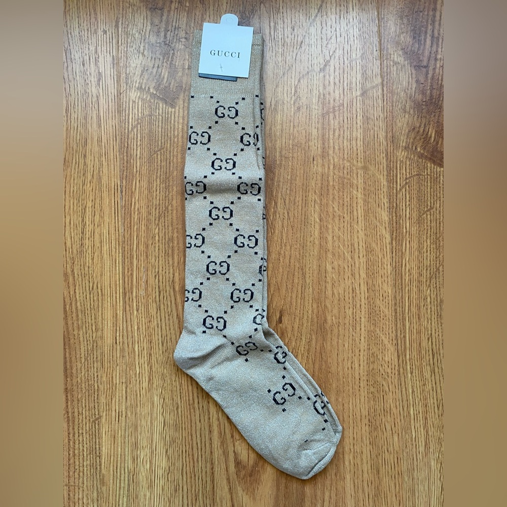 Luxury Beige Gucci Knee High Socks - Picture 2 of 3